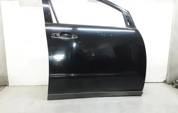 Subaru B9 Tribeca Front door