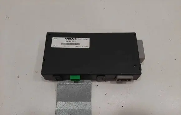 Volvo V50 Tow bar trailer control unit/module 8698475 100844 710409975310
