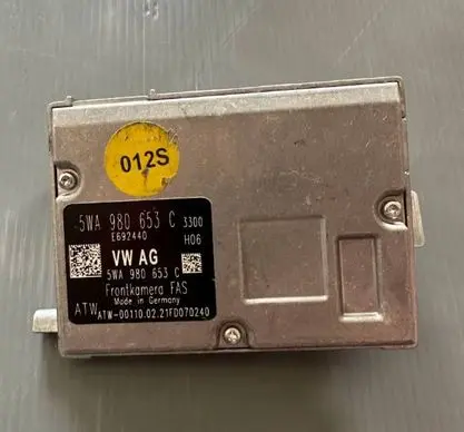 Windshield/windscreen camera