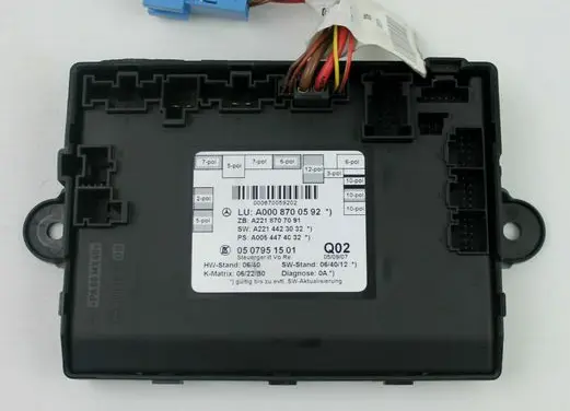 Mercedes-Benz S W221 Door control unit/module A0008700592