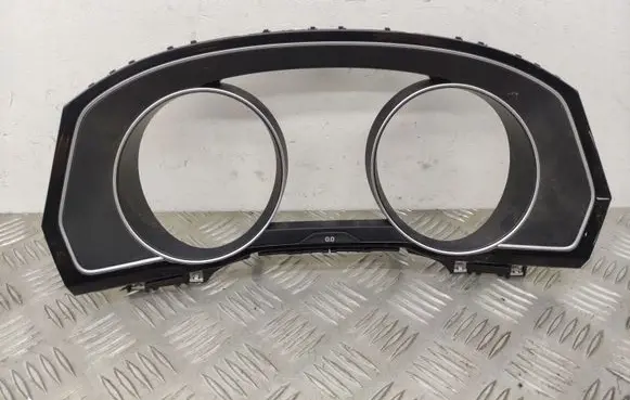 Volkswagen PASSAT B8 Dashboard trim 3G1858366A