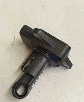 Lexus GS 300 350 430 450H Mass air flow meter 1974002030 220422010
