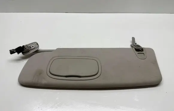 Chrysler Pacifica Sun visor