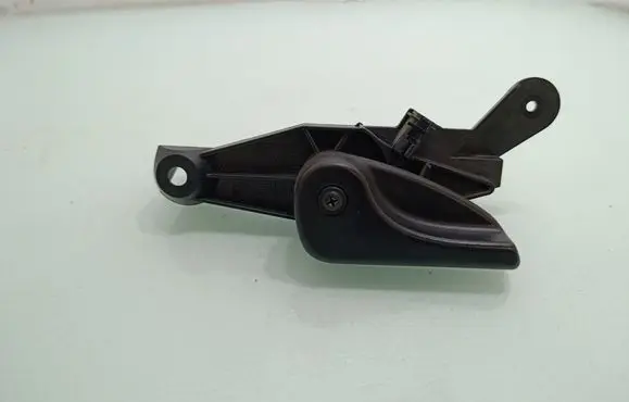 BMW X5 E70 Engine bonnet (hood) release handle 7148521