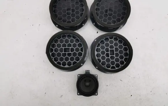 Skoda Octavia Mk4 Audio system kit 5E3035411A 5E3035411E