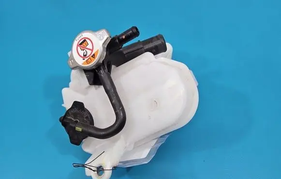 Toyota Corolla E210 E21 Coolant expansion tank/reservoir IMPRK1598664