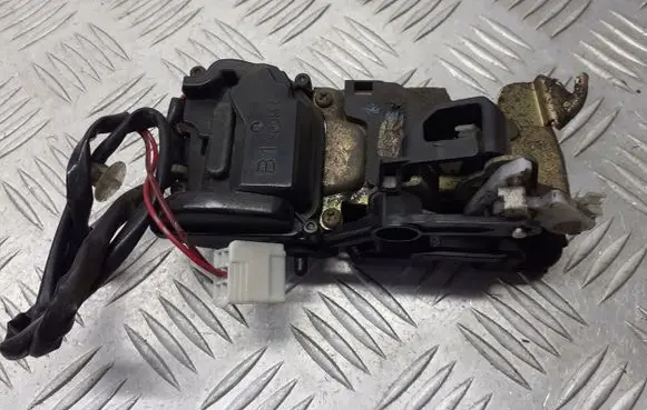 Mazda Premacy Rear door lock