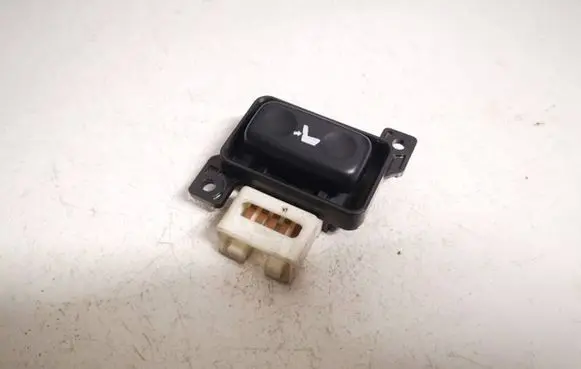 Lexus IS 220D-250-350 Seat control switch 182907