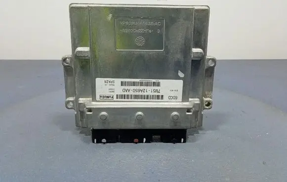 Ford C-MAX I Engine control unit/module ECU 7M5112A650AAD