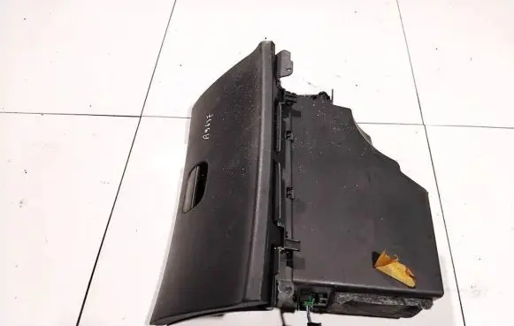 Peugeot 308 Glove box 9632953377 1843630016