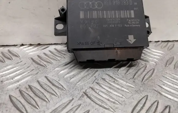 Audi A4 S4 B7 8E 8H Parking PDC control unit/module 8E0919283D