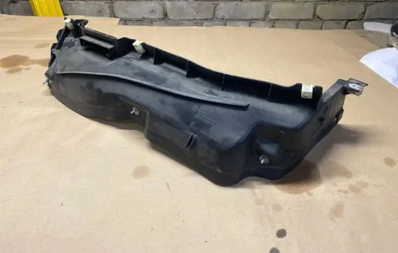 BMW 2 F46 Heat shield in engine bay 7290813 15677210