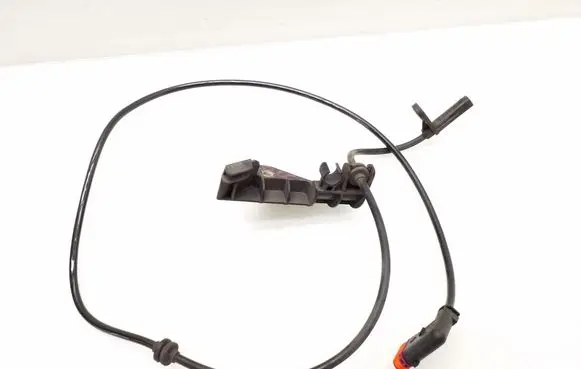 Mercedes-Benz C W204 ABS rear brake sensor A2045400317