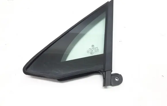 Volkswagen PASSAT B8 Front door vent window glass four-door 3G0845113F