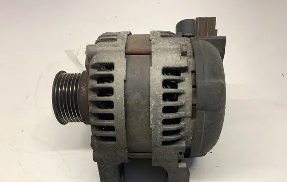 Volvo S40 Generator/alternator 