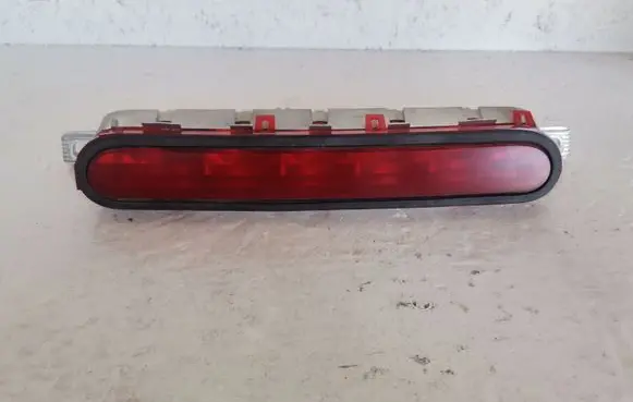 Toyota Corolla Verso AR10 Third/center stoplight 815700F011