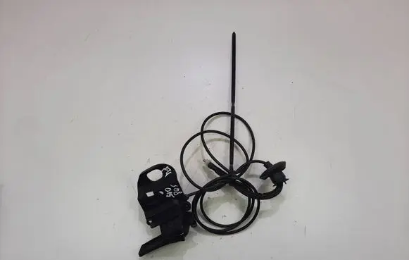Peugeot 308 Engine bonnet (hood) release handle