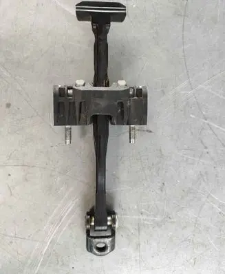Volvo XC90 Rear door check strap stopper 31395138