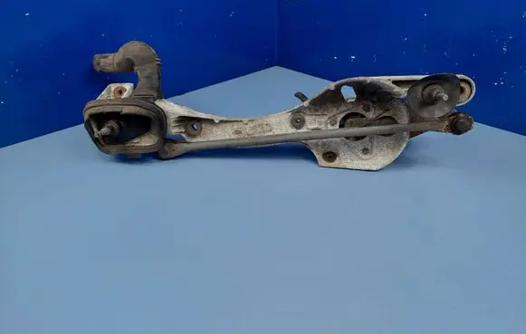 Jaguar S-Type Front wiper linkage and motor 2R8317500AA