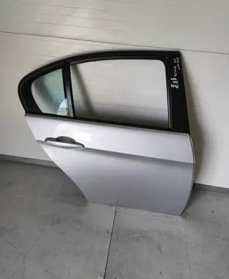 BMW 3 E90 E91 Rear door