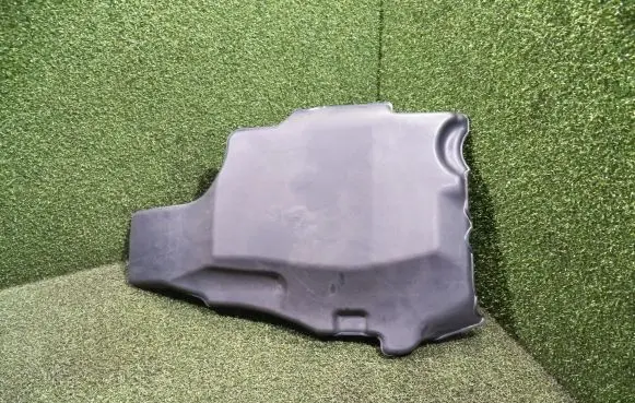Iveco Daily 6th gen Engine cover (trim) 5801448676