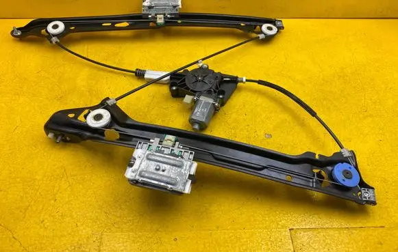 Audi Q8 Rear window lifting mechanism without motor 4M8839461 8W0959802