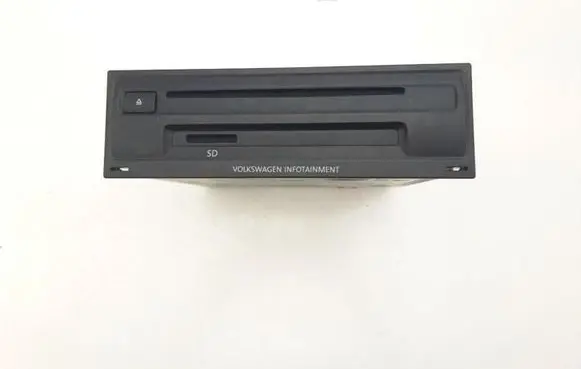 Volkswagen Atlas Radio/CD/DVD/GPS head unit 3Q0035844A