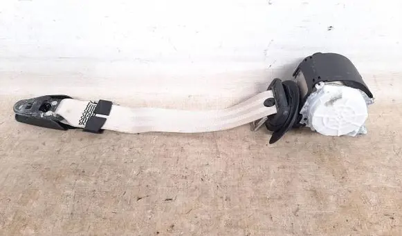 Audi Q7 4M Rear seatbelt 4M0857811A
