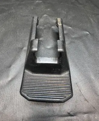 Toyota Hilux (AN120, AN130) Seat trim 72137KK010