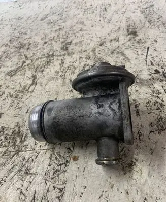 BMW 1 E81 E87 EGR valve 7792077