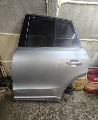 Audi Q5 SQ5 Rear door