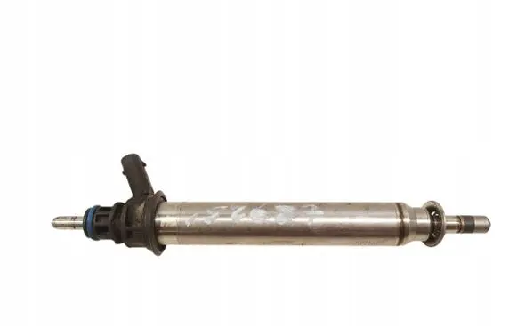 Mercedes-Benz CLA C118 X118 Fuel injector 