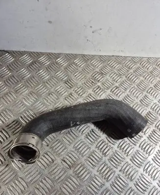 Volvo V40 Intercooler hose/pipe 31422380