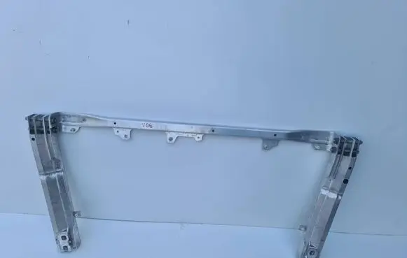 BMW 2 Active Tourer U06 Front bumper support beam 8737263 A110621