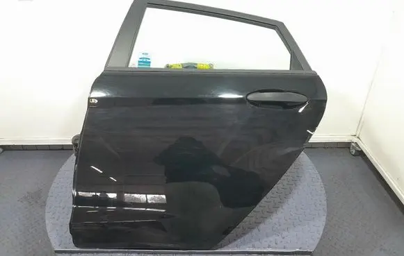 Ford Fiesta Rear door 