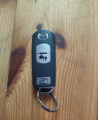 Mazda 3 II Ignition key/card SKE11B03 BB1915 2009DJ1032