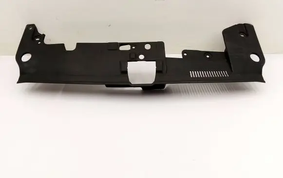 Mitsubishi Lancer VIII Engine bonnet/hood lock trim molding 6400A831