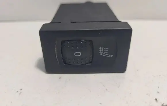 Volkswagen PASSAT B5 Seat heating switch 3B0963564C