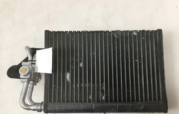BMW X5 E53 Air conditioning (A/C) radiator (interior) 641183855609