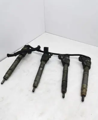 Mercedes-Benz A W169 Fuel injectors set A6400700787 0445110166 a6400708787