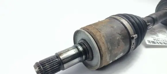 Mitsubishi Pajero Front driveshaft