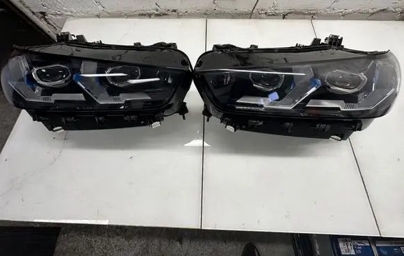 BMW X5 G05 Headlights/headlamps set 5A5B585 5A5B586