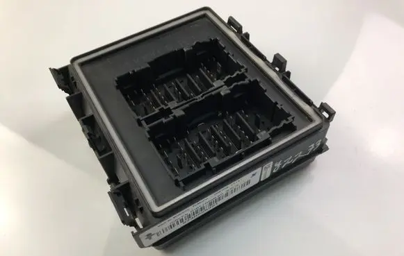 Ford Focus Fuse box set H1BT14D068BG