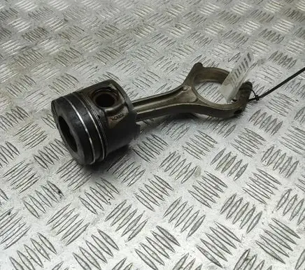 Jaguar XJ X350 Piston 
