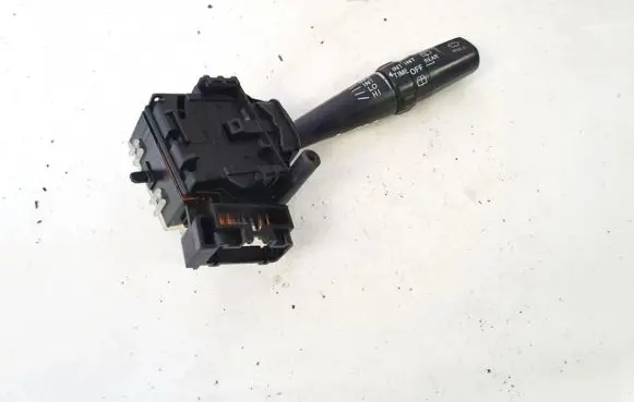 Toyota Avensis Verso Wiper control stalk 173654