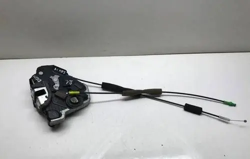 Lexus IS 220D-250-350 Front door lock 6I0413