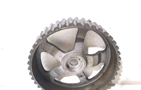 Nissan Primera Timing chain sprocket 261845