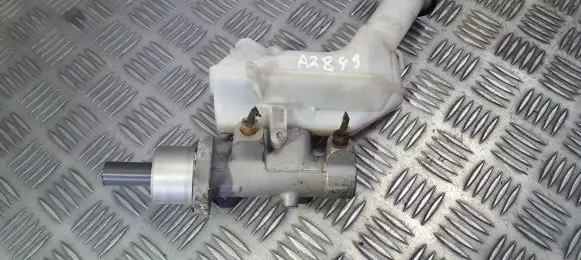Nissan Micra Master brake cylinder 8200129956