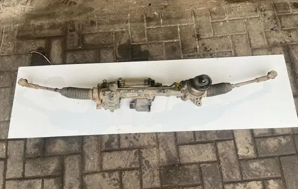 Volkswagen Golf V Steering rack 1K1909144F