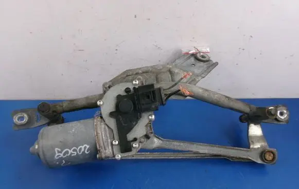 Fiat Punto (199) Front wiper linkage and motor